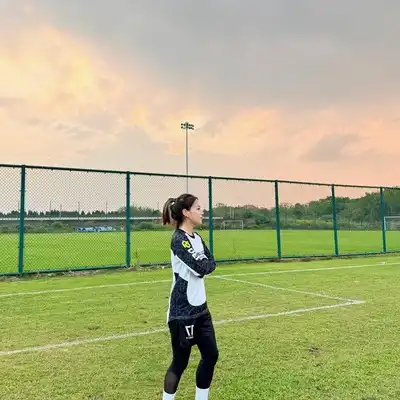 毛一飞